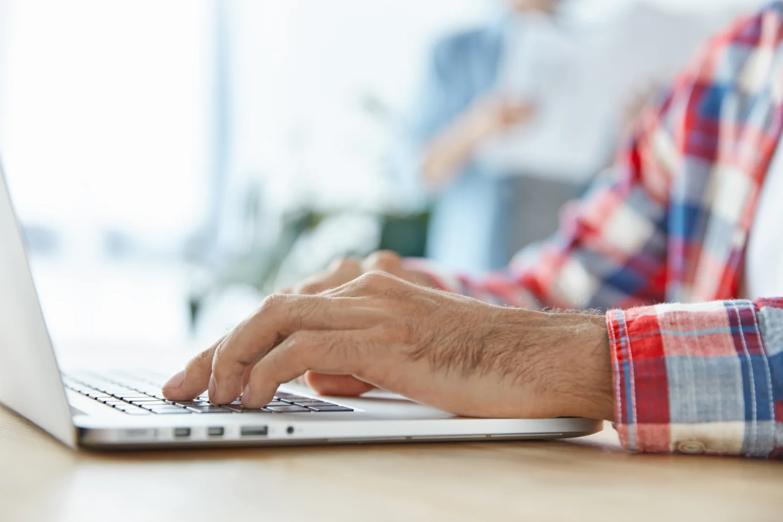 Marketing Jurídico Digital vs Marketing Jurídico Tradicional: ¿Qué me conviene más?